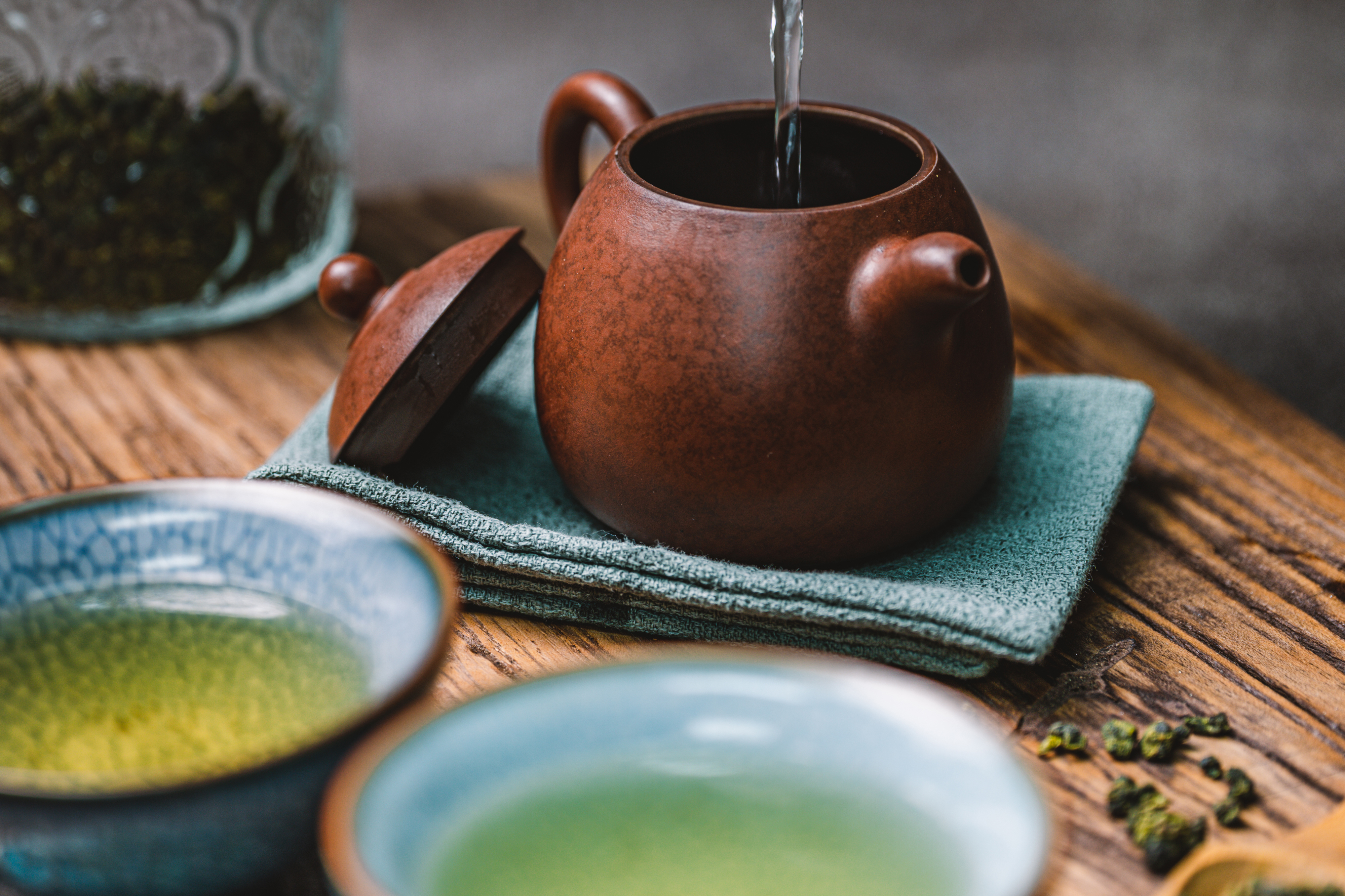 一杯茶開始的緣分：一位義大利植物職人與《遺山牢牙散》的真實使用故事